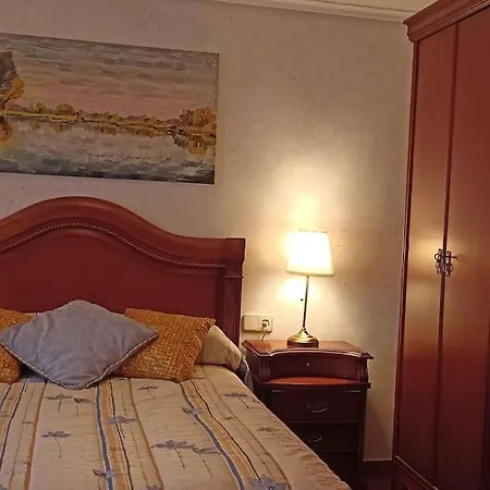 Vivienda Turistica Con Terraza En Rioja Alavesa * Banos de Ebro